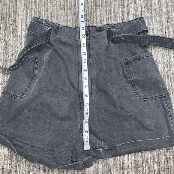 GB Gianni Bini Womens Size 11 Black Denim Shorts Tie Waste Patch Pockets NWT - Picture 7 of 9